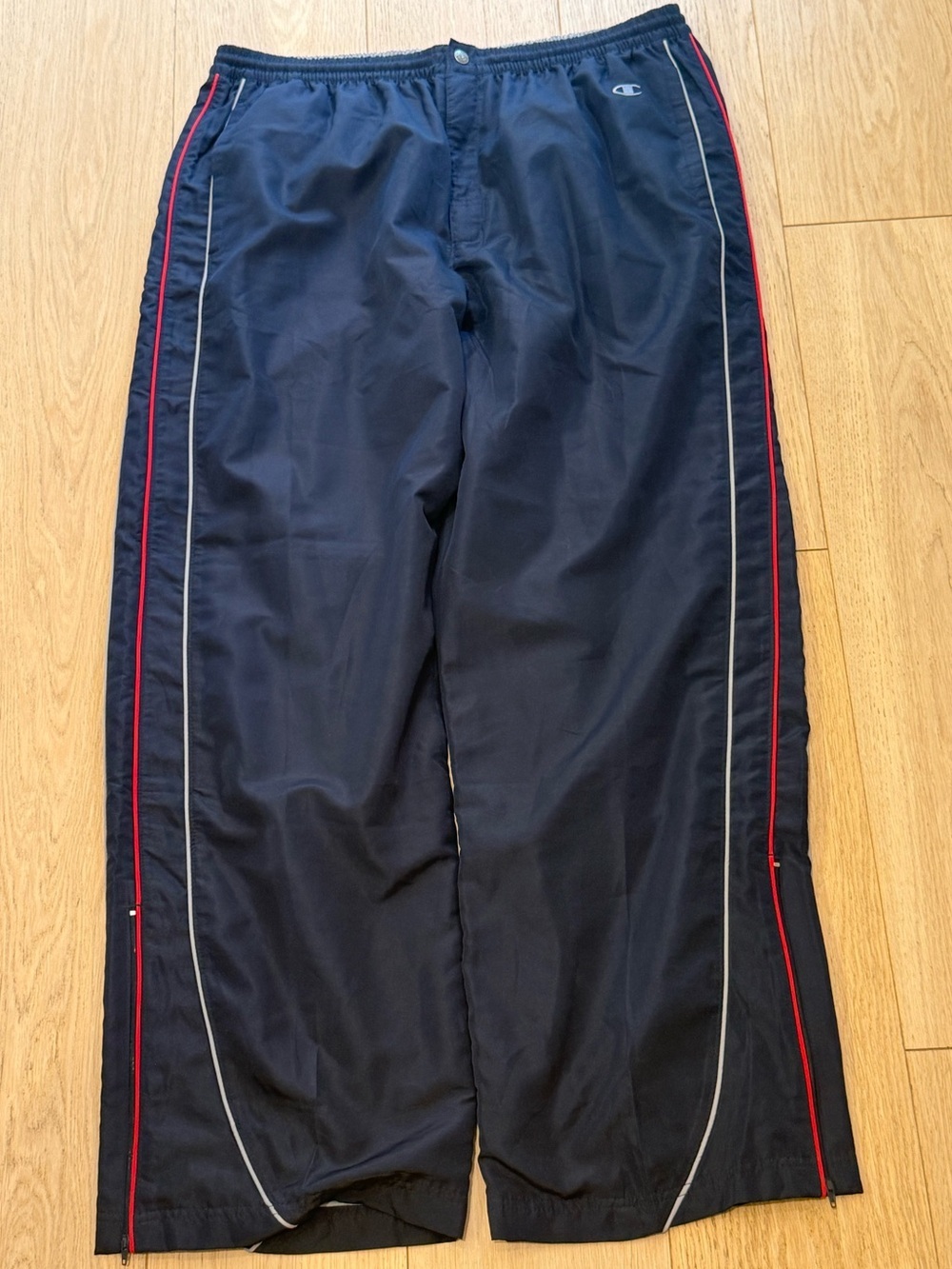 NWOT Champion Track Pants – Men’s XXL – Navy Red/White Piping